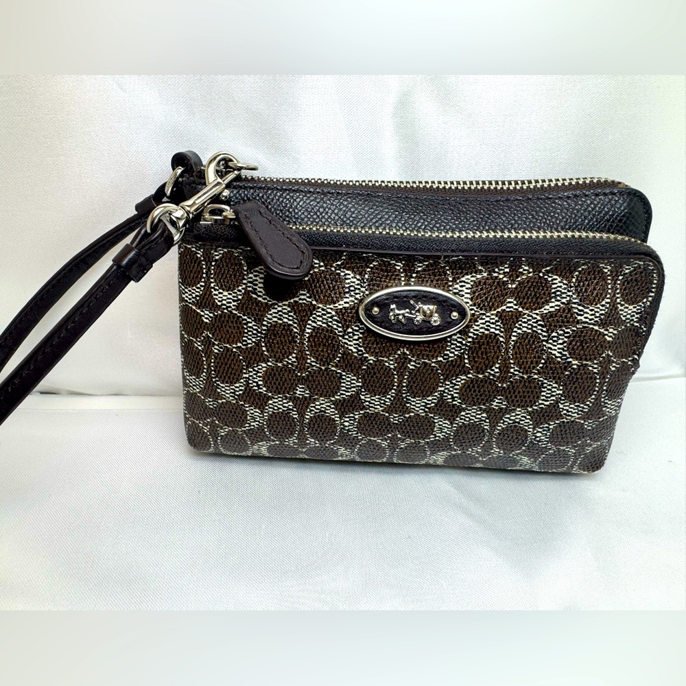 Coach Double Zip Wristlet Signature Brown Black Cream F1420 52455 Logo Plaque - Picture 1 of 10